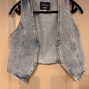 Denim Vest 5 for $30 ⭐️